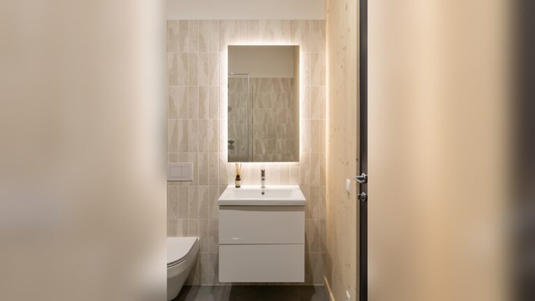 11 Guest Bathroom Decor Ideas to Impress Every Visitor: Stunning Styles