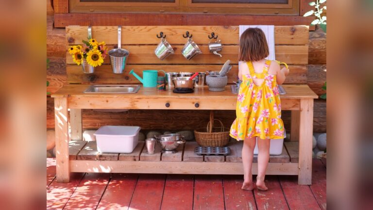 21 Inspired By Diy Outdoor Mud Kitchen Ideas On A Budget: Creative & Easy