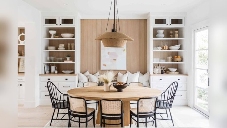21 Round Dining Table Centerpiece Ideas: Stunning Styles to Inspire