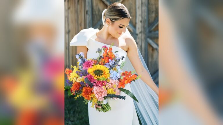 22 Trendy Wildflower Color Palette Wedding Ideas: Stunning & Vibrant Choices