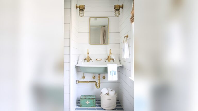 23 Tiny Half Bathroom Ideas: Stylish Solutions for Small Spaces