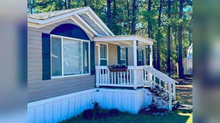 26 Mobile Home Exteriors Ideas: Stunning Designs to Transform Your Space