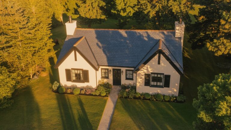 27 Black Trim Interior Ideas: Stunning Designs to Elevate Your Space