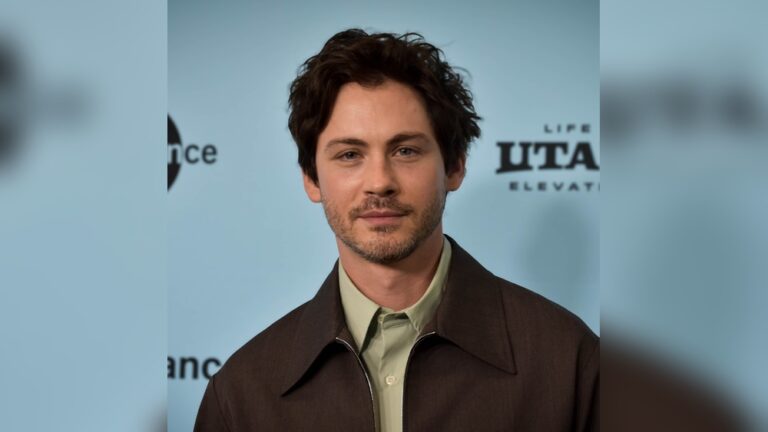 30 Jaw-Dropping 20S Hairstyles That Will Make You Feel Young Again! Trends