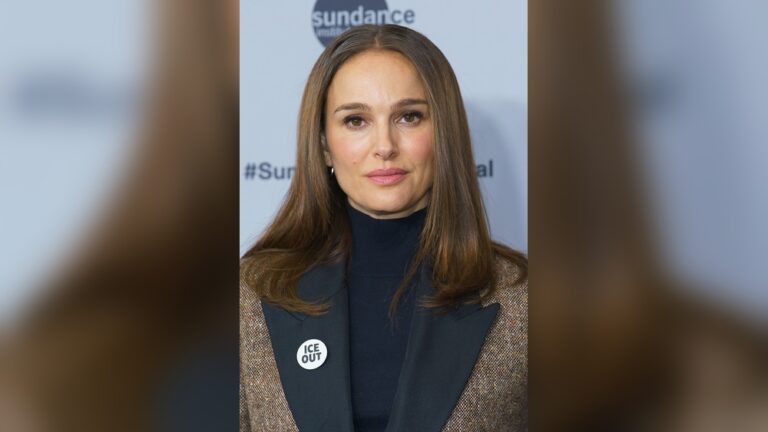 34 Haircut Ideas for Older Women That’Ll Make You Look Younger Instantly!: Stunning Styles to Refresh Your Look