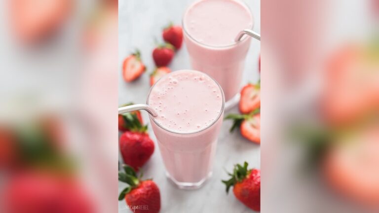 Strawberry Smoothie Recipe: Refreshing, Easy & Delicious Delight